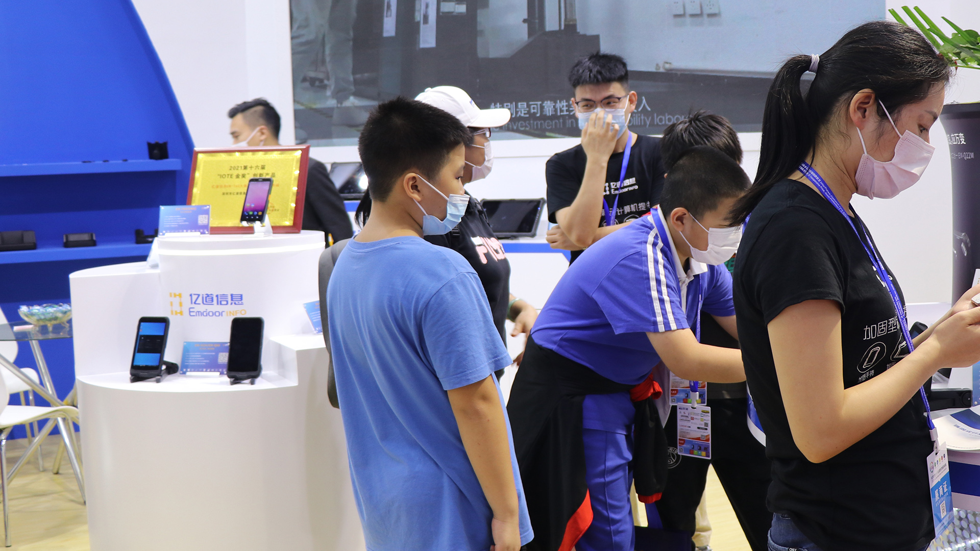 1635749125960100.jpg 精彩1.JPG